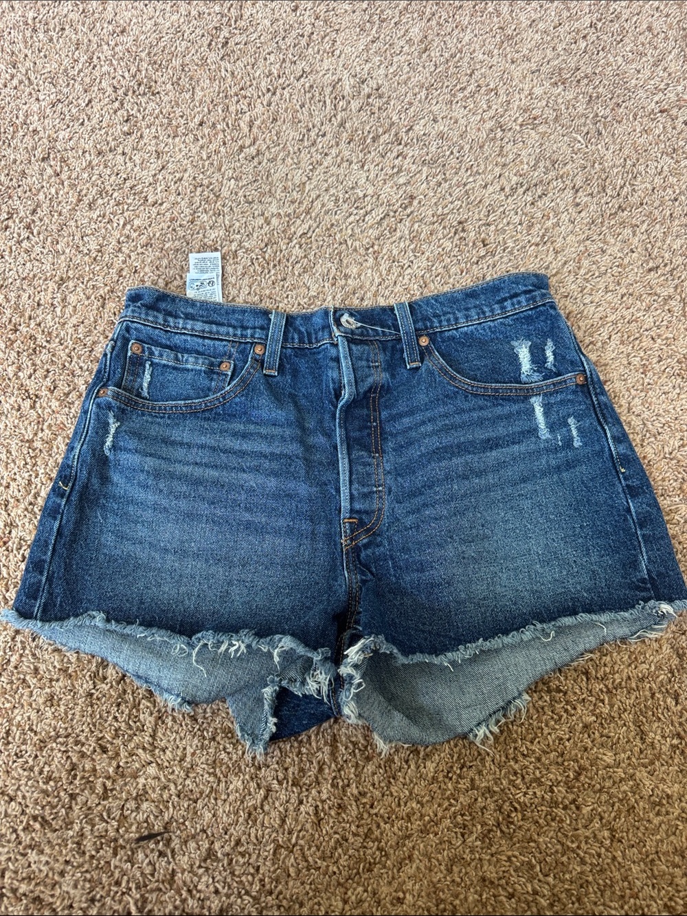 High-Rise Distressed Dark Blue Denim Shorts with Frayed Hem Levi 501